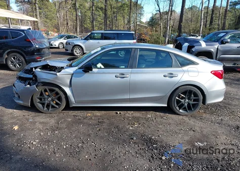 2022 Honda Civic Sport z USA, uszkodzony, nr VIN 2HGFE2F57NH577381